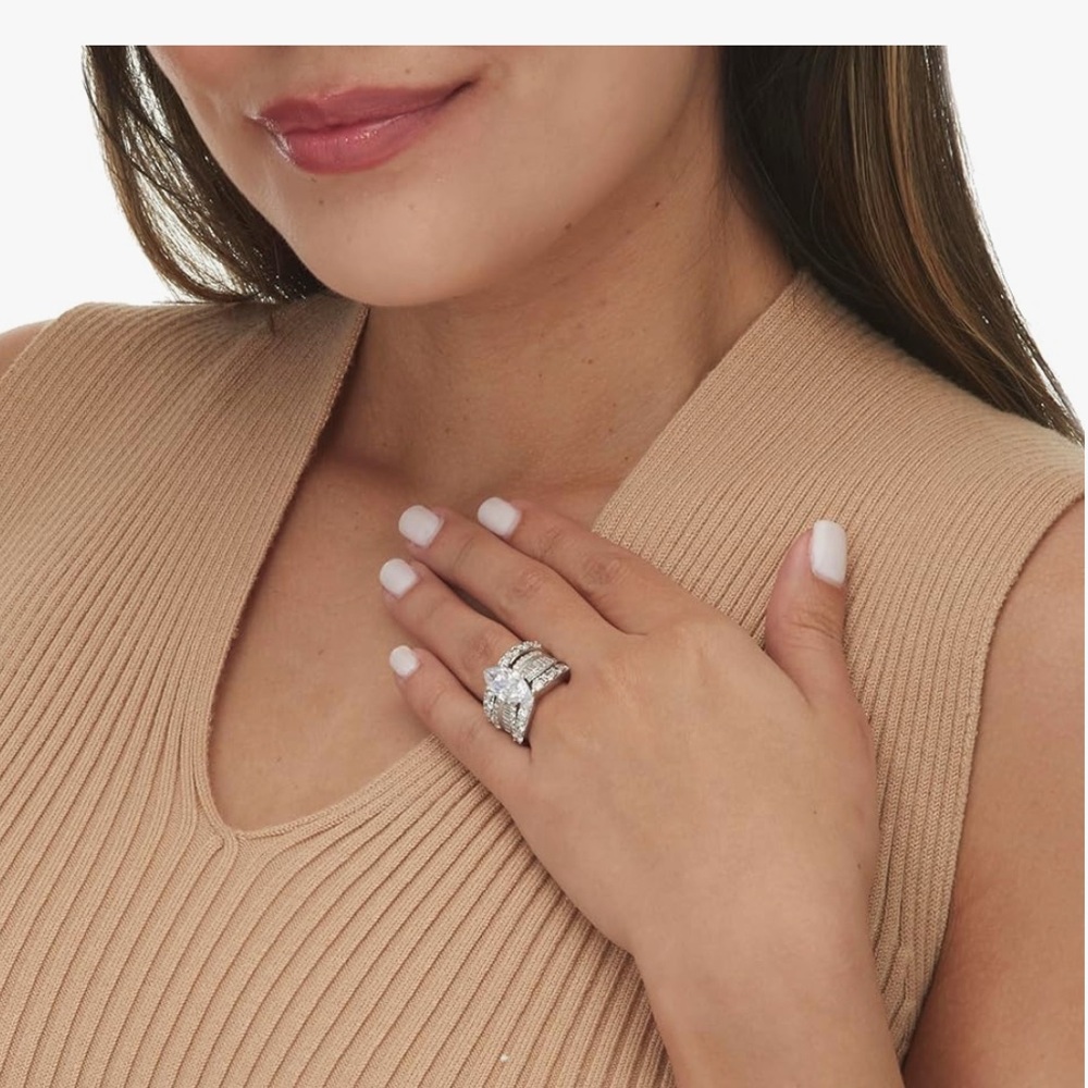 Platinum-Plated 925 Sterling Silver Marquise Cut Cubic Zirconia Bridal Ring Set - Picture 5 of 8